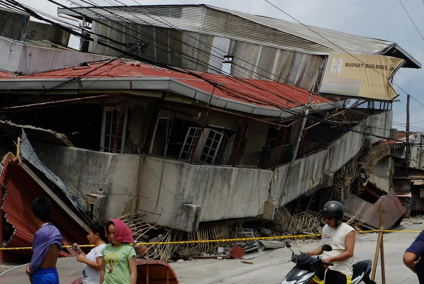 earthquake damage from philippines