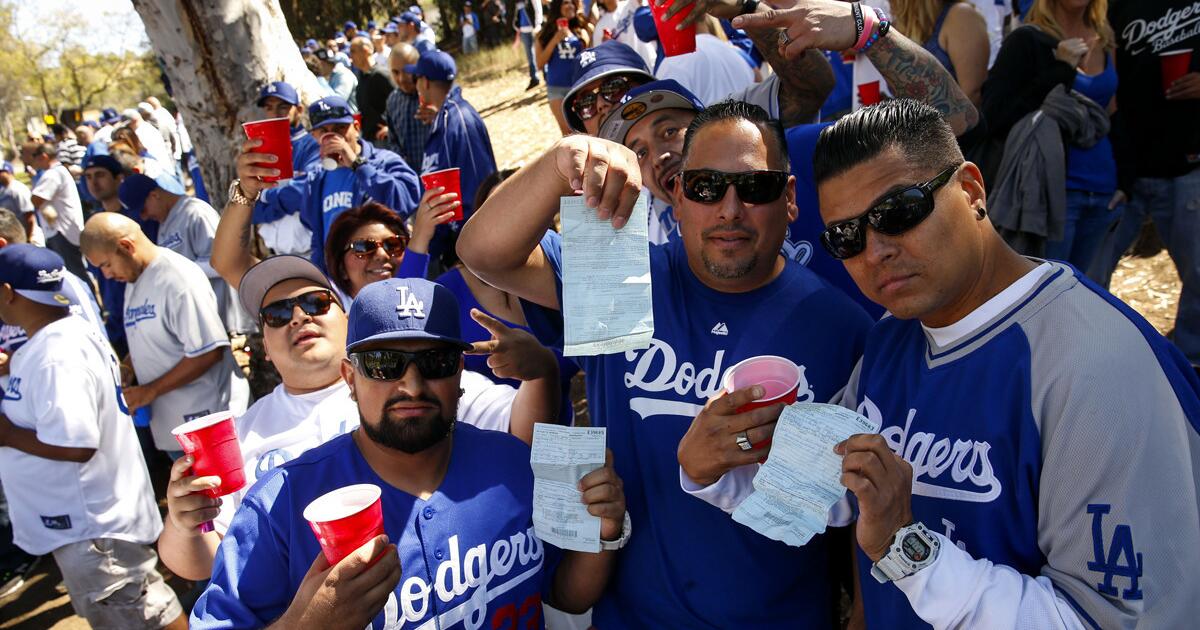 Los Angles dodgers jersey worn by Chris Brown in DON'T THINK THEY