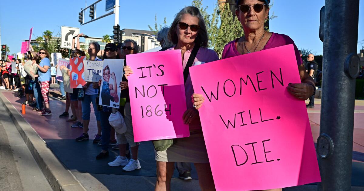 Bill would allow Arizona abortion providers to practice in California ahead of possible surge in patients