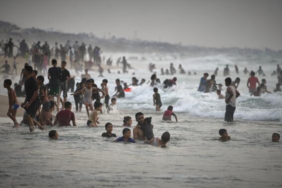 Israeli strikes and gunfire kill 33 as Gaza City is focus of famine and ...