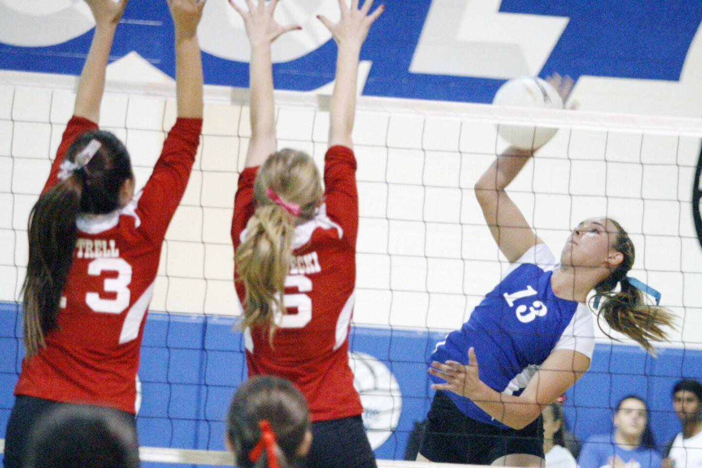 Burbank vs. Burroughs girls' volleyball
