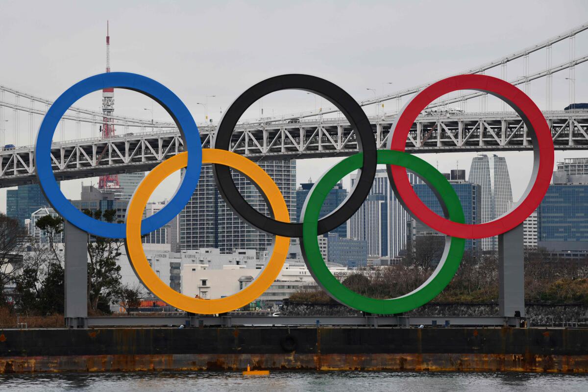A large size Olympic Symbol (W32.6m x H15.3m) is brought by a salvage barge to install at Tokyo Waterfront, in the waters of Odaiba Marine Park on Janaury 17, 2020. (Photo by Kazuhiro NOGI / AFP) (Photo by KAZUHIRO NOGI/AFP via Getty Images) ** OUTS - ELSENT, FPG, CM - OUTS * NM, PH, VA if sourced by CT, LA or MoD **