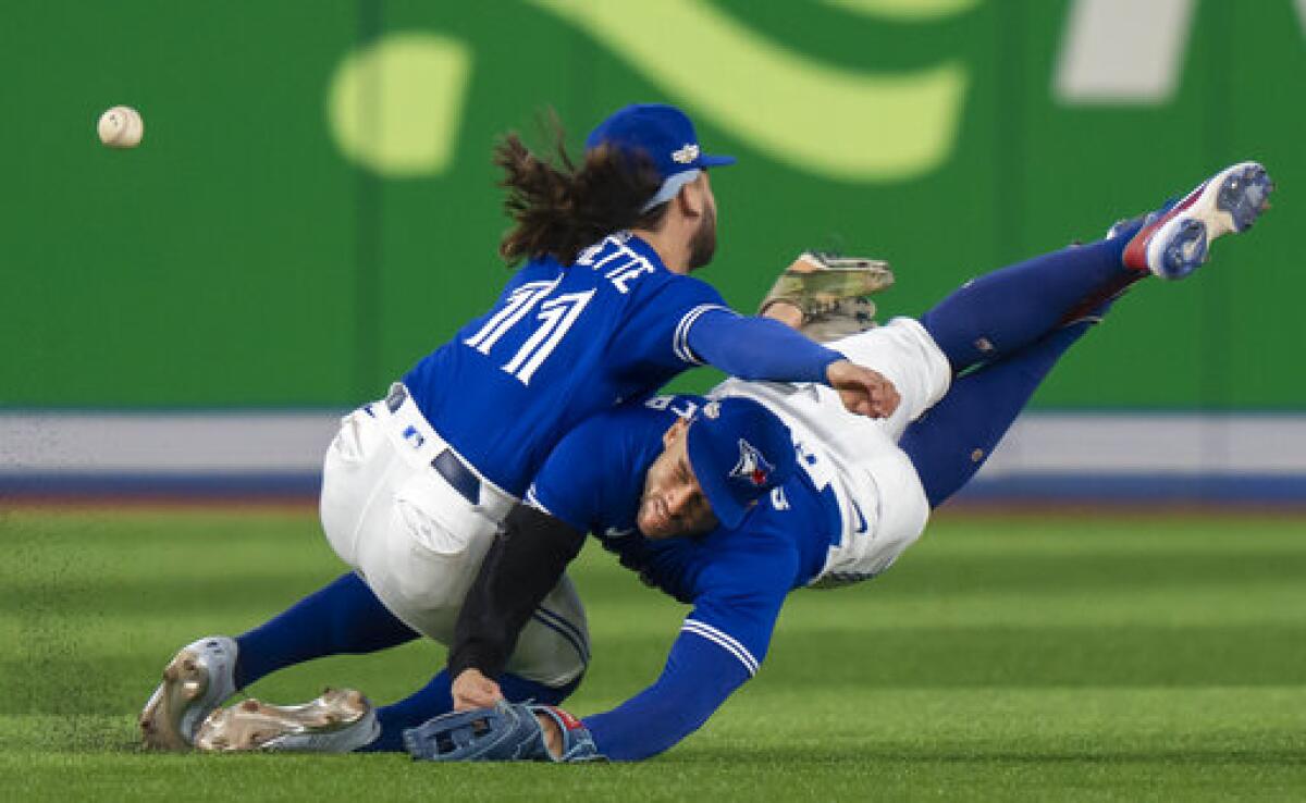 Yu Darvish has right elbow bone spur