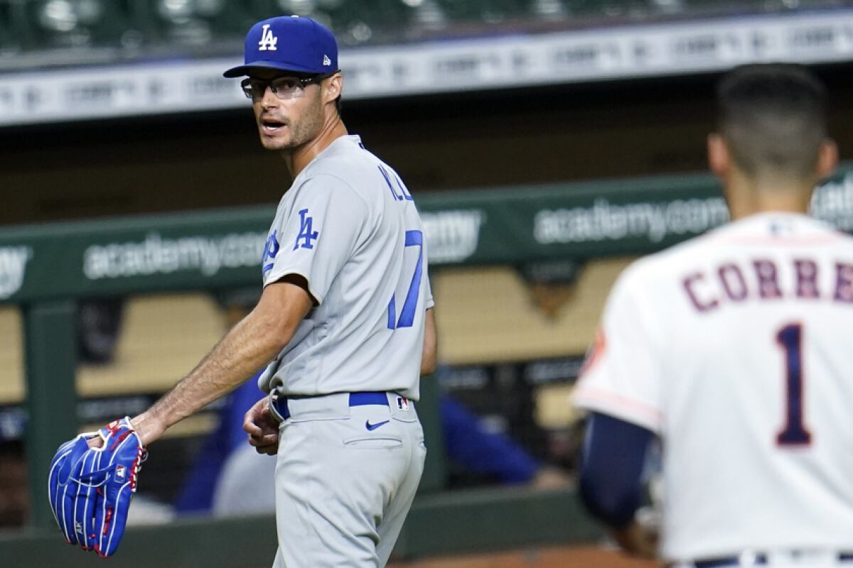 Dodgers Joe Kelly And Dave Roberts Suspended By Mlb After Astros Incidents Los Angeles Times