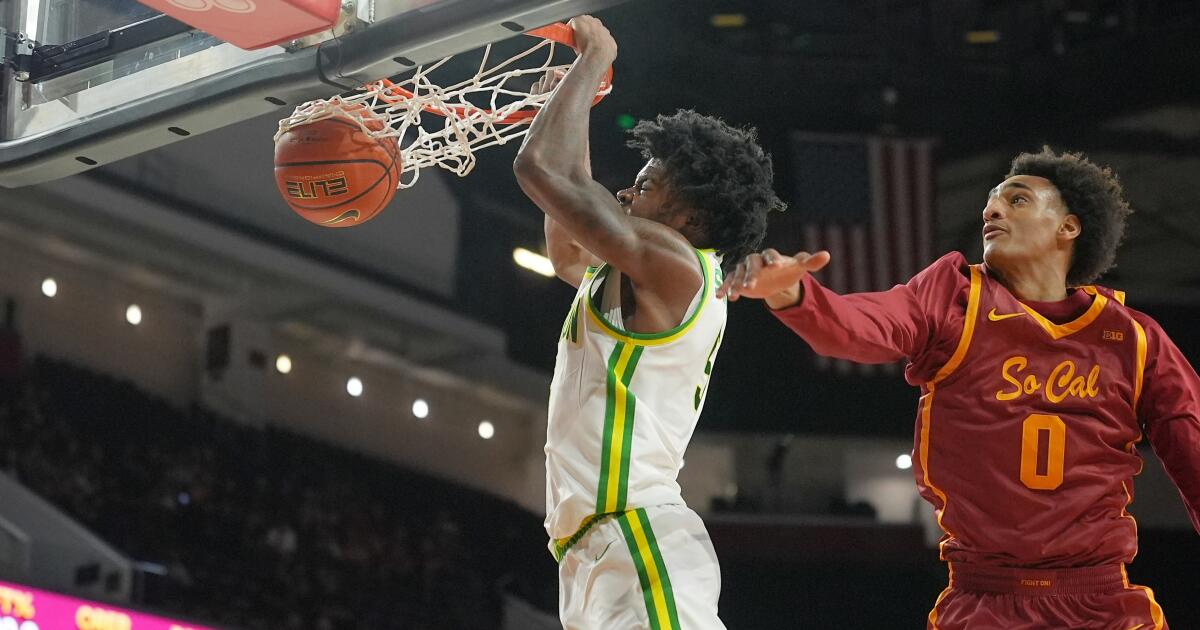 O time masculino de basquete da USC assumiu a liderança recentemente, derrotando o Oregon