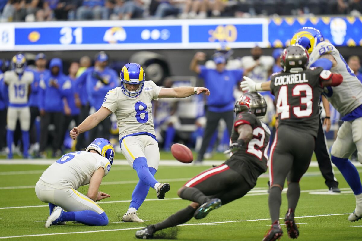 Rams kicker Matt Gay makes a field goal against the Buccaneers in the second half Sunday.