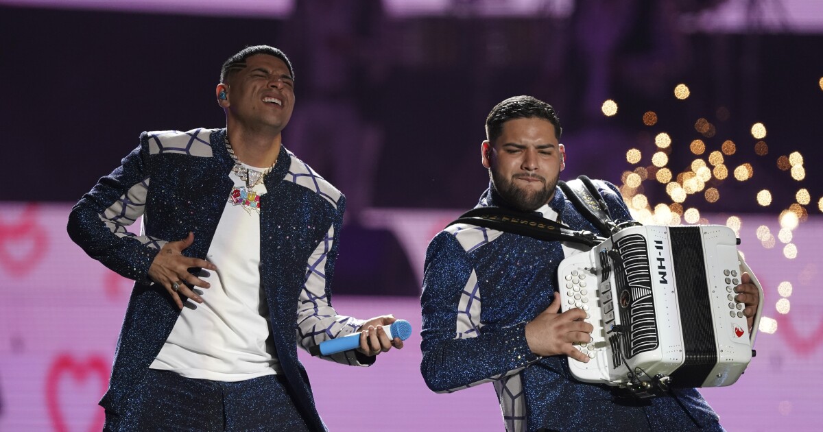 Lo más destacado del fin de semana en San Diego del 25 al 28 de agosto: Grupo Firme, Def Leppard, Día de la Igualdad de la Mujer y más Lo más destacado del fin de semana en San Diego del 25 al 28 de agosto: Grupo Firme, Def Leppard, Día de la Igualdad de la Mujer y más