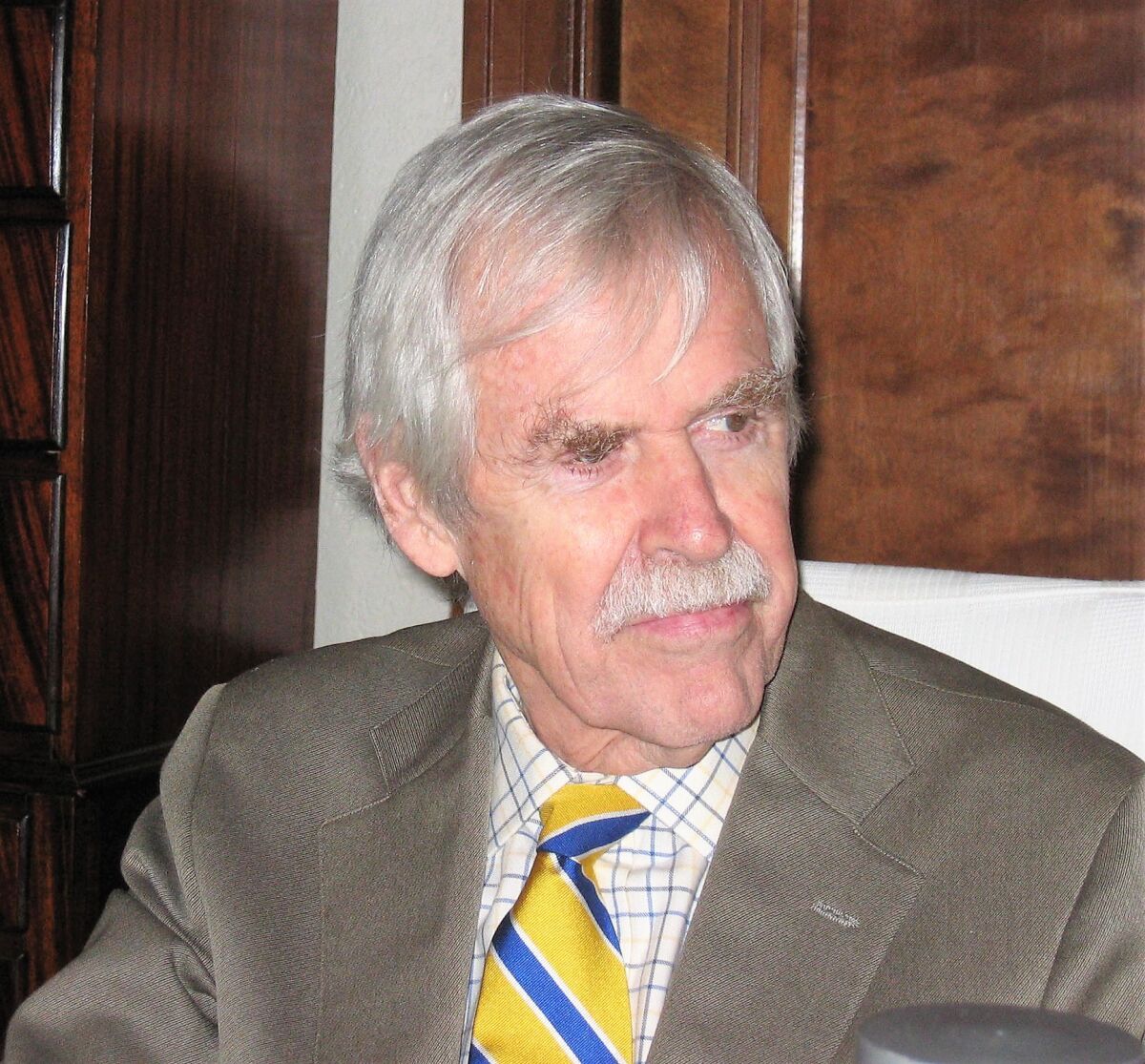 Former Los Angeles Times correspondent Donald Shannon