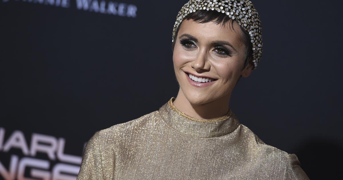 Alyson Stoner was ‘uncomfortable’ kissing Dylan and Cole Sprouse in