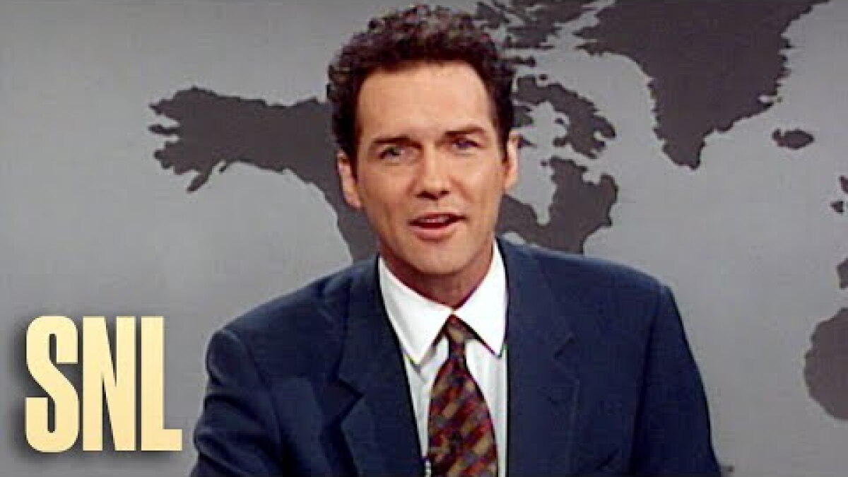 Weekend Update Pays Tribute To Norm Macdonald On Snl Los Angeles Times