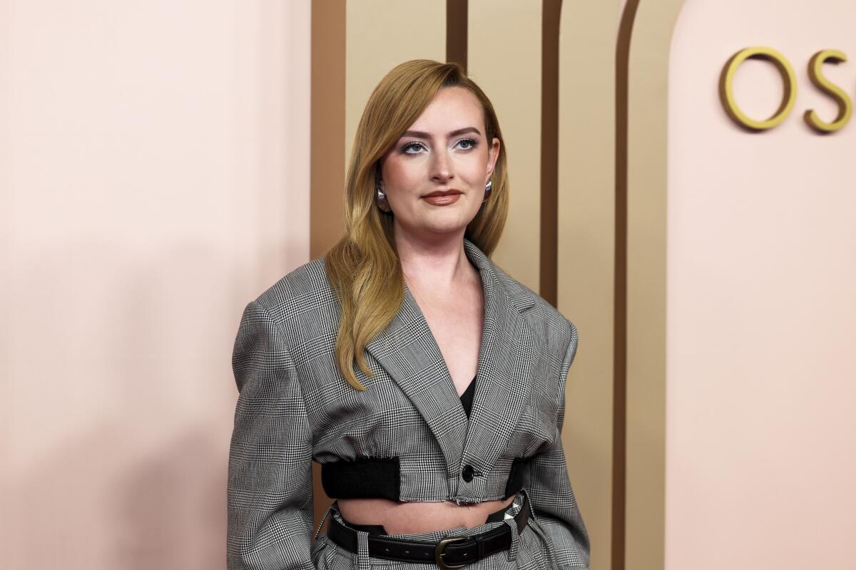 Oscars 2025 red carpet Who is Amelia Dimoldenberg? Los Angeles Times