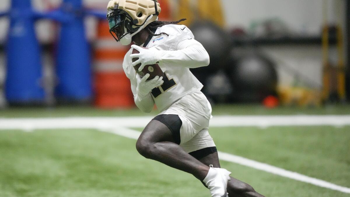 Saints' Alvin Kamara excused from practice to meet with NFL commissioner  Goodell - The San Diego Union-Tribune