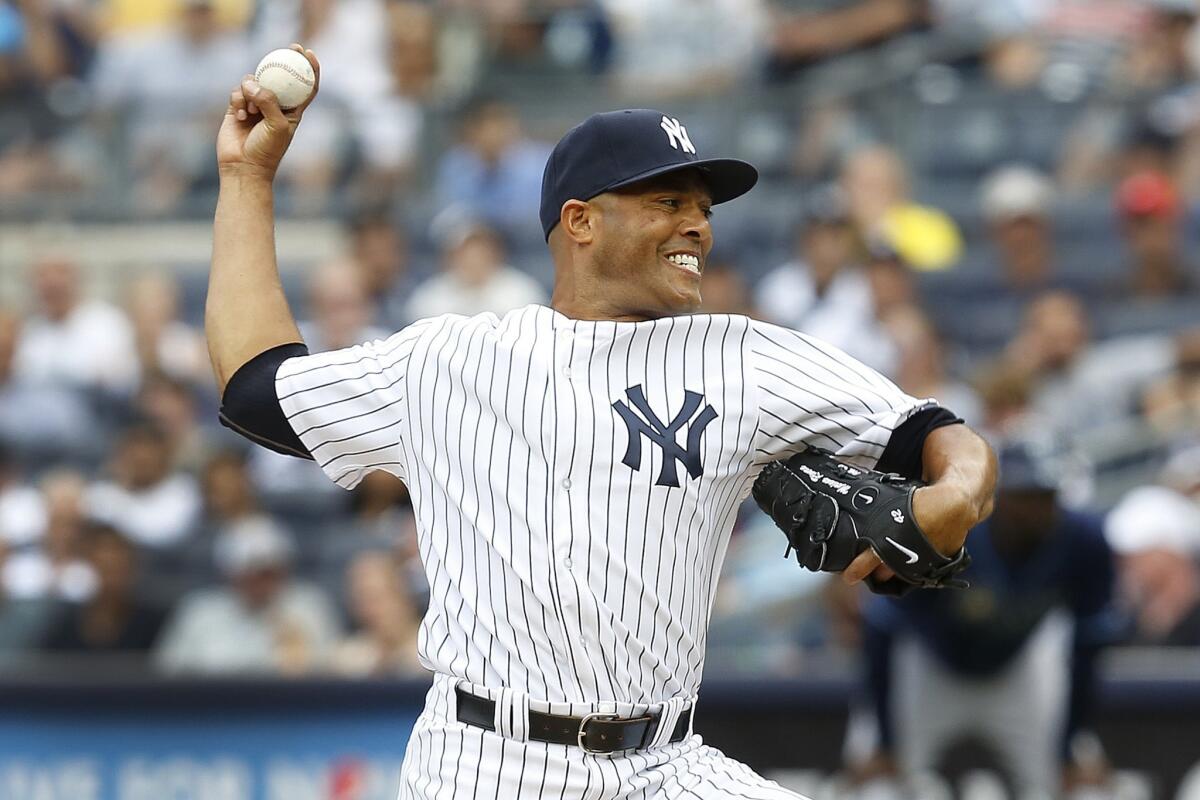 Mariano Rivera: Breaking bats, and hitters' hearts, for 19 years - Los  Angeles Times