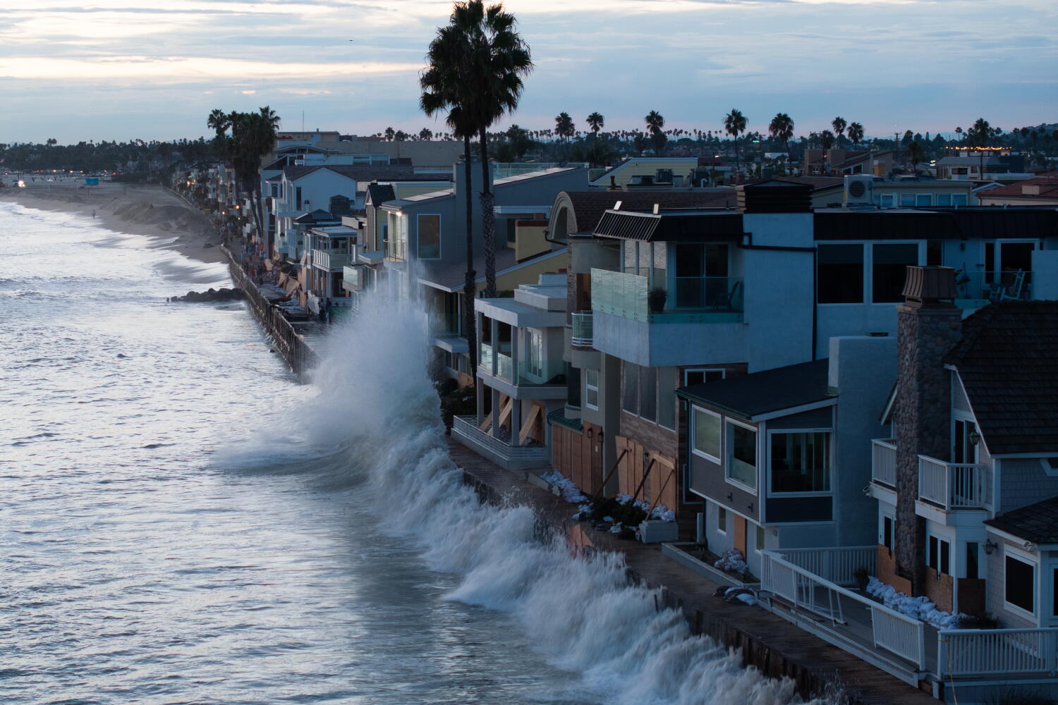 California coast braces for another battering as new El Niño-related wave emerges in Pacific