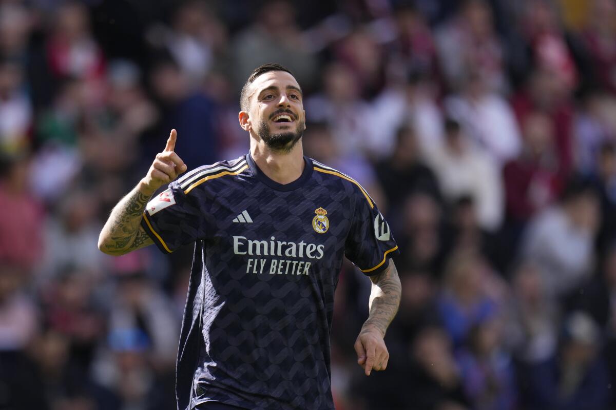 Real Madrid Held to 1-1 Draw at Rayo Vallecano in Spanish League