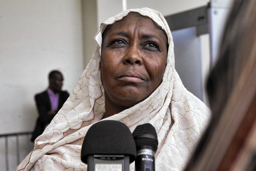 Fatime Sakine, who was victimized during the time of Chadian dictator Hissene Habre, speaks to journalists in Dakar on Sept. 7, 2015.
