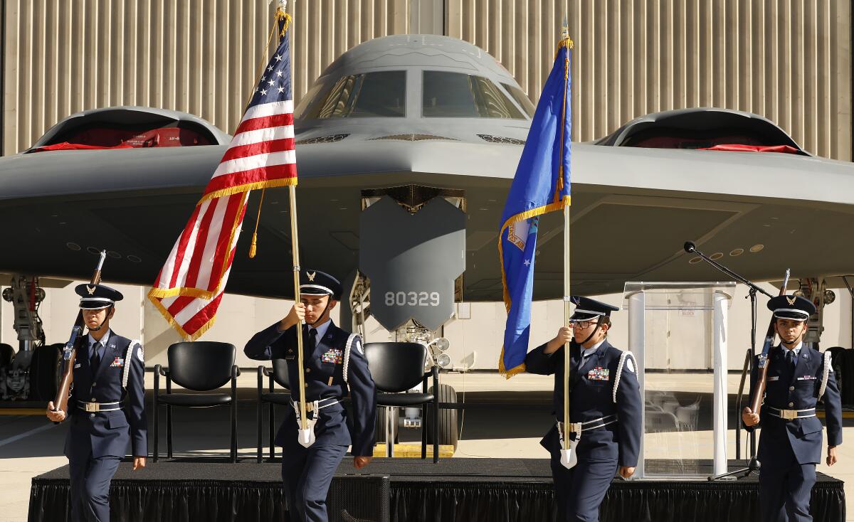 Ceremony honoring B-2 bomber