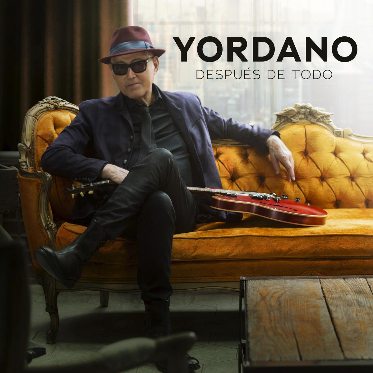 La portada del nuevo álbum de Yordano, "Después de todo", en una imagen proporcionada por Sony Music Entertainment. (Sony Music Entertainment vía AP)