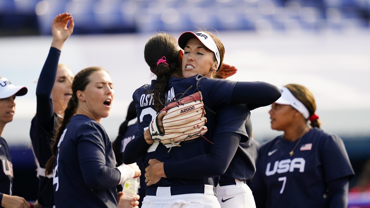 Tokyo Olympics Softball Stars Eager For Revenge Vs Japan Los Angeles Times Tokyo Olympics Softball Stars Eager For Revenge Vs Japan Los Angeles Times