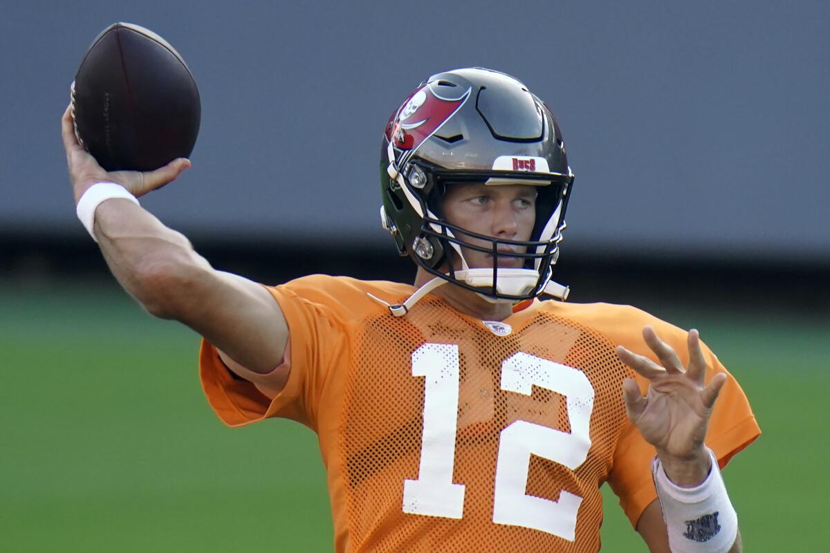 Top 10 Fantasy Quarterbacks for 2021 - Weekly Spiral