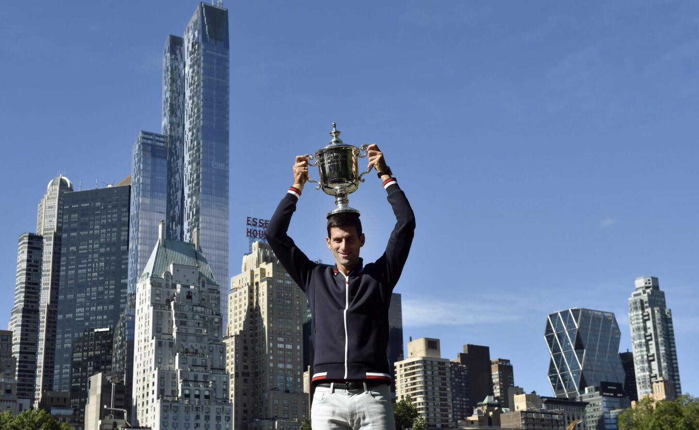 Novak Djokovic celebra su segundo Abierto de Estados Unidos