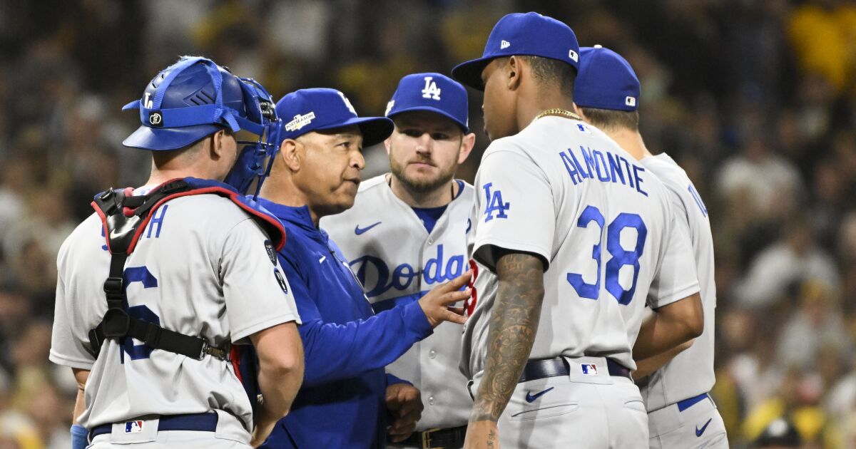 Letters to Sports: Why do the supposedly ‘smart’ Dodgers look so stupid?