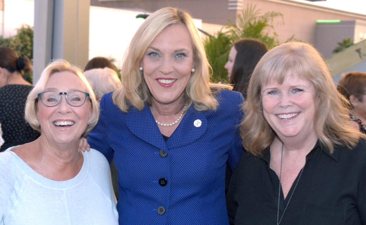 Family Service Agency’s 2019 honoree Los Angeles County Supervisor Kathryn Barger, center, is flanked by Linda Walmsley, left, and Karen Volpei.