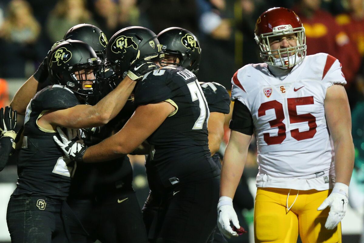 USC linebacker Cameron Smith is out for the season after suffering a torn anterior cruciate ligament.