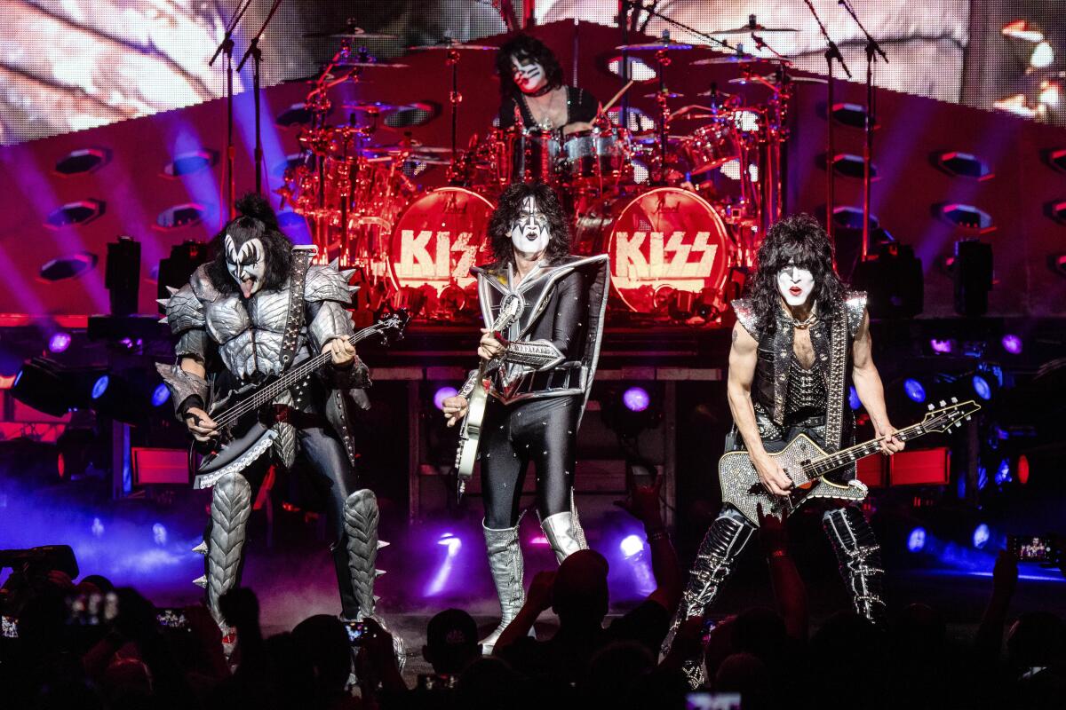 Kiss Cincinnati: Paul Stanley discusses best American rock band, Kiss