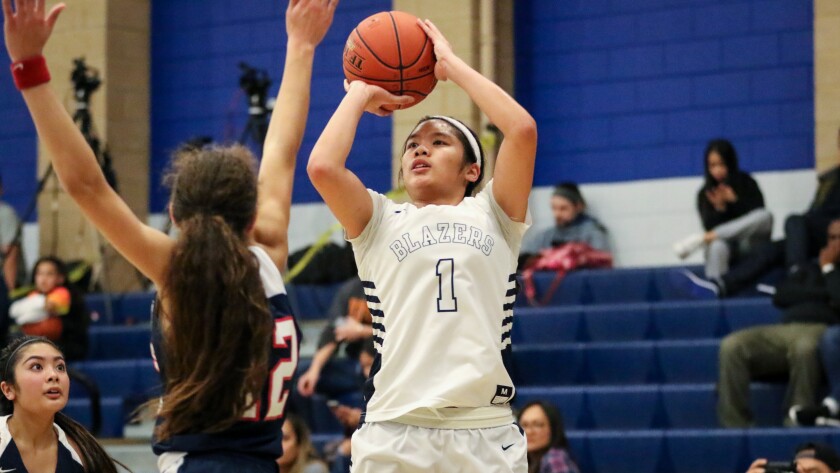 Sierra Canyon guard Vanessa De Jesus shoots a baseline jumper over a Viewpoint defender during the Trailblazers' 71-49 victory on Jan. 15, 2020.