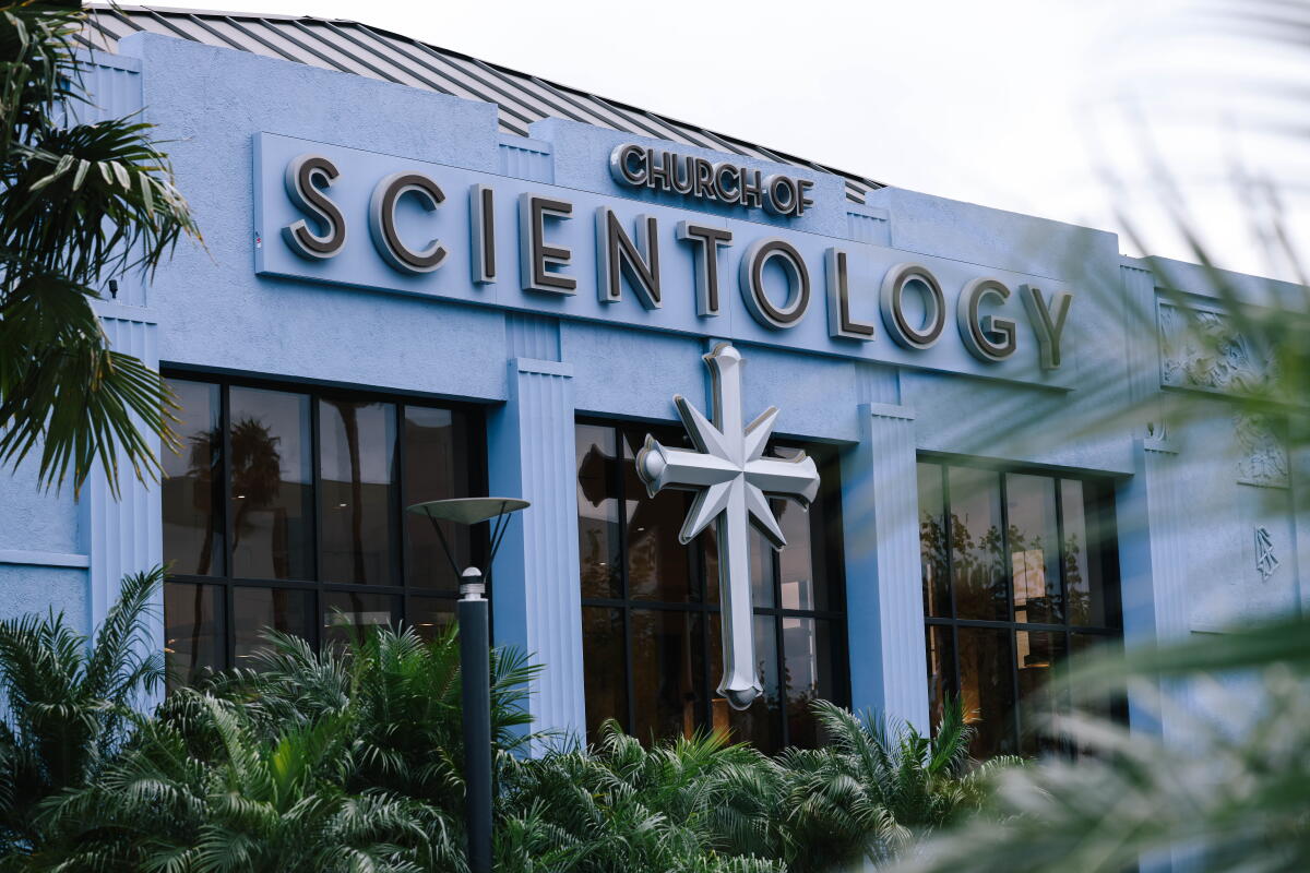 Scientologist Map Scientology 'speedrun' TikTok trend has teens mapping Hollywood ...