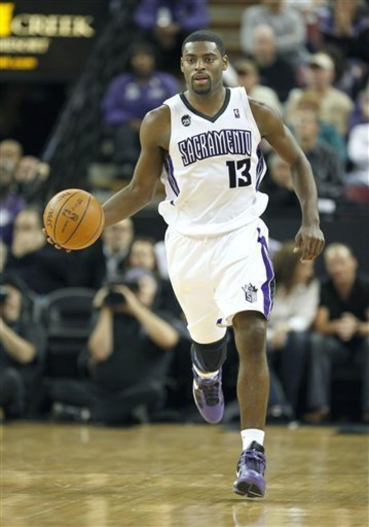 Tyreke Evans Named 2009-10 NBA Rookie Of The Year - University of Memphis  Athletics