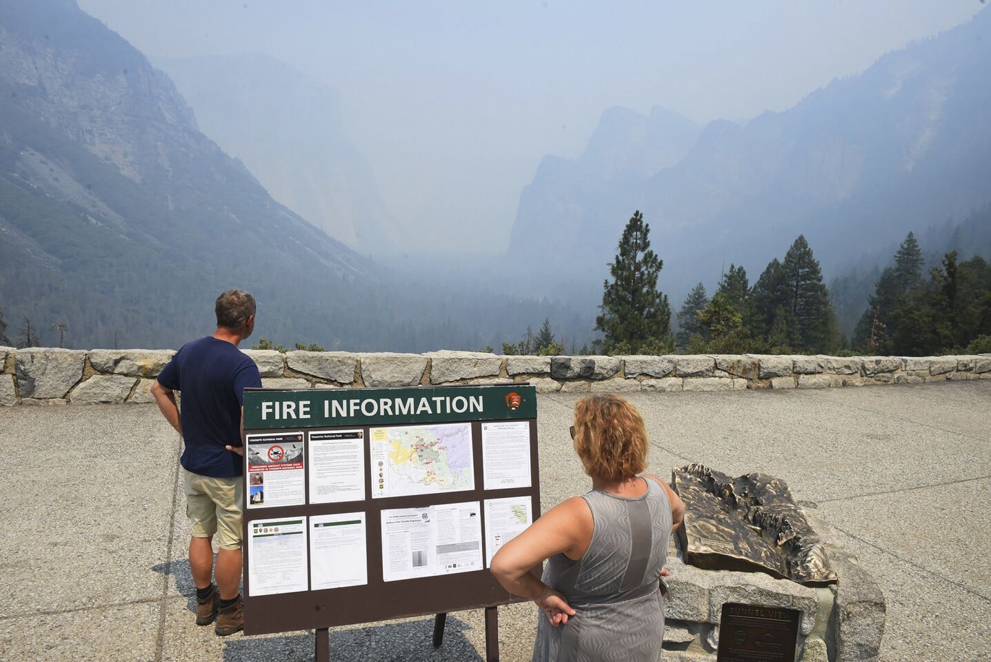 Smoke from the Ferguson fire fills Yosemite Valley as seen from Tunnel View in Yosemite National Park.