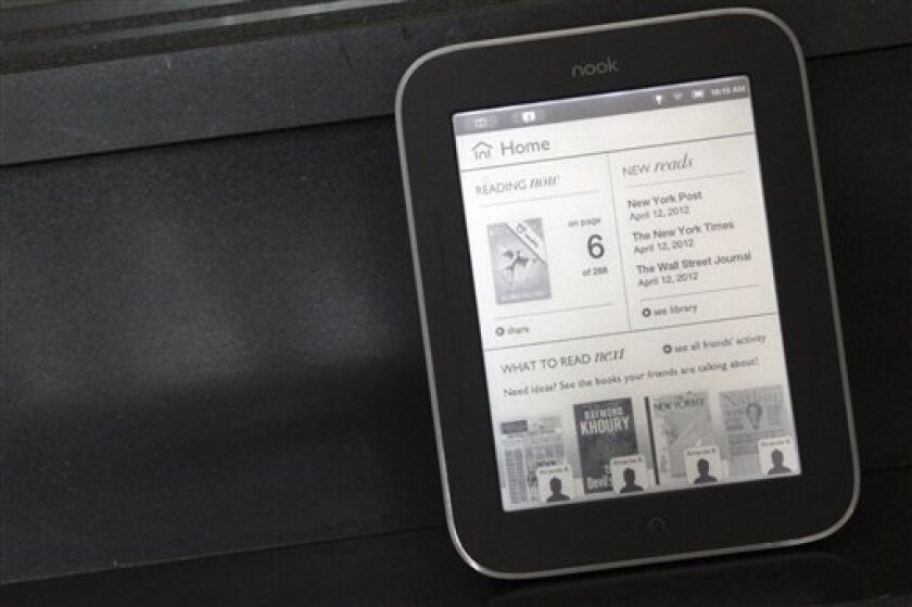 Barnes Noble Lights Up E Reader Screen The San Diego Union Tribune