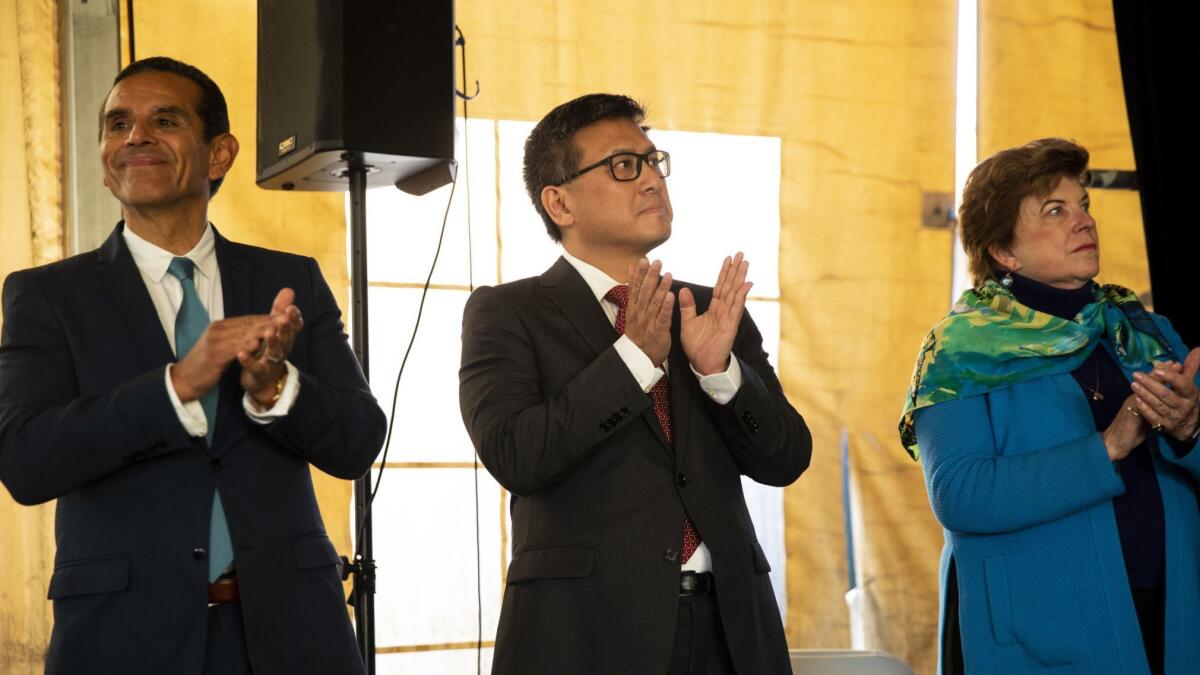 From left, Democratic gubernatorial candidates Antonio Villaraigosa, John Chiang and Delaine Eastin at a forum at Los Angeles Trade Technical College.