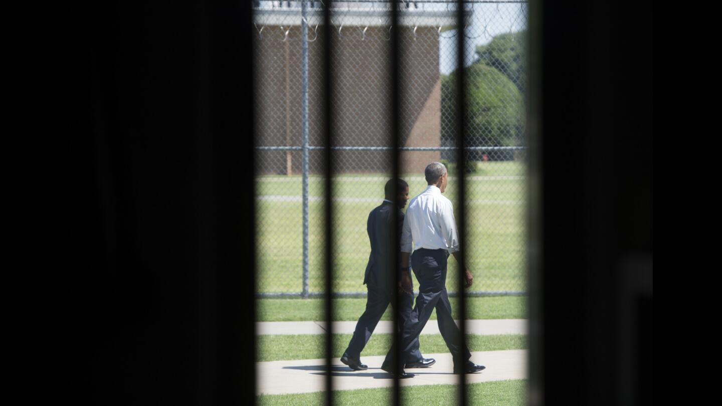 Obama visits a prison