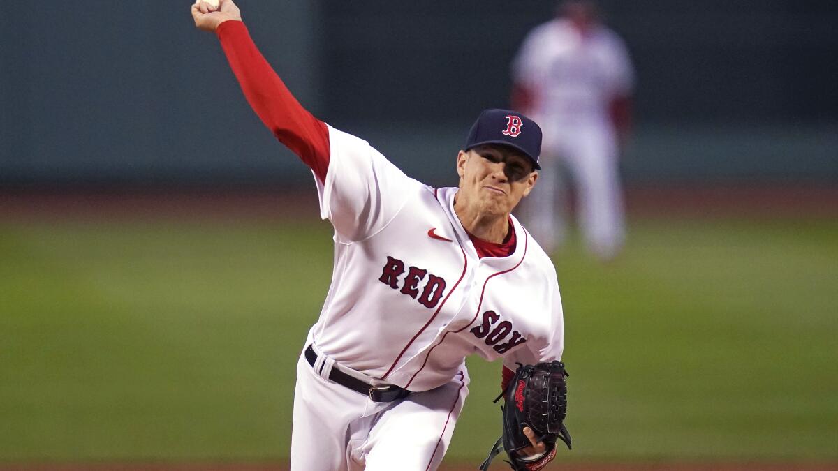 Boston Red Sox unveil new uniforms for Patriots' Day weekend