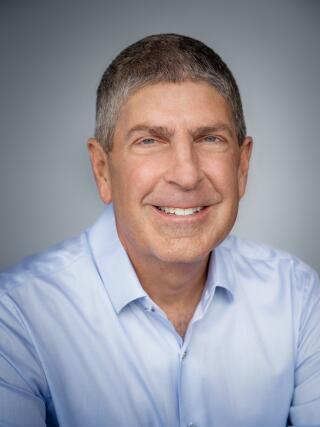 Jeff Shell to step down as Paramount president after legal battle - Los ...