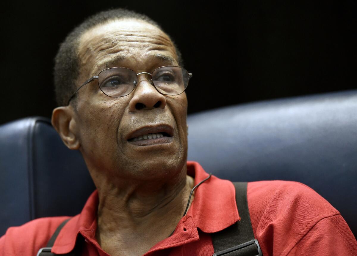 Baseball Hall of Famer and former Minnesota Twins player Rod Carew speaks to fans about his recent heart attack during TwinsFest in Minneapolis on Jan. 30, 2016.