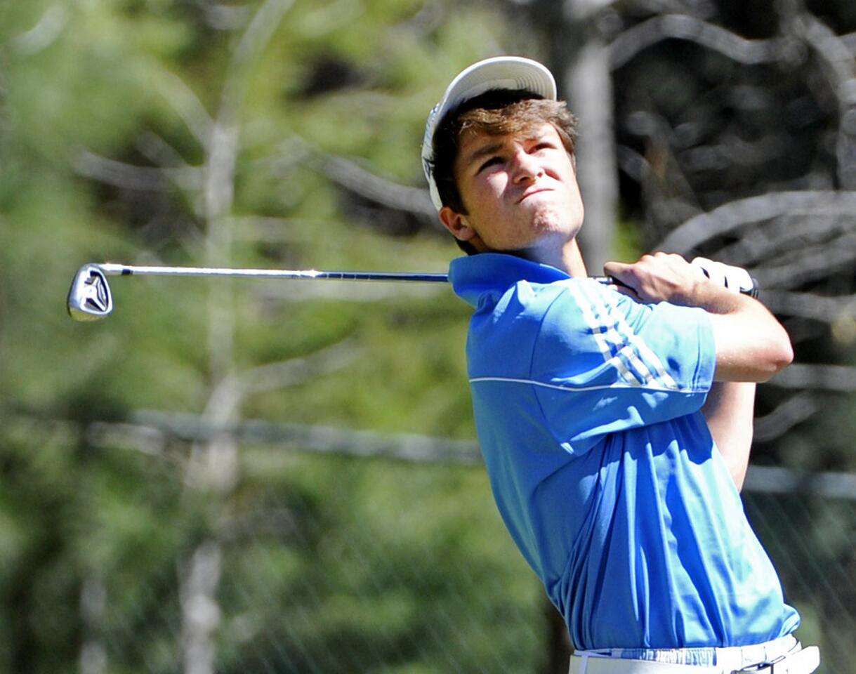 Photo Gallery: Pacific League boys golf at De Bell in Burbank
