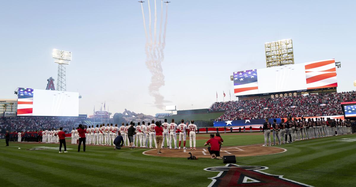 Angel Stadium deal talks? Not so fast, Anaheim City Councilors say Angel Stadium deal talks? Not so fast, Anaheim City Councilors say