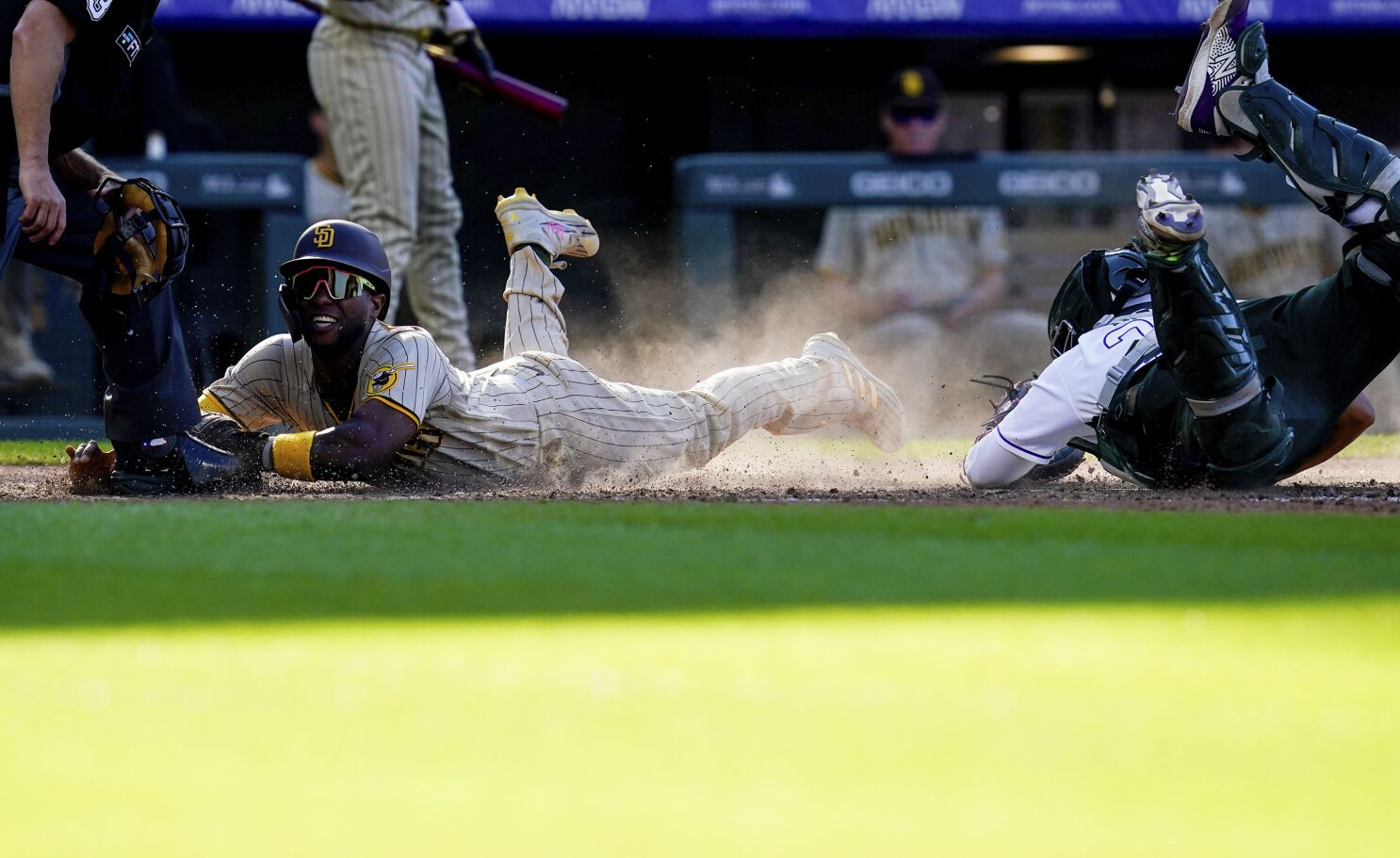 Padres Daily: Machado's MVP march; playoff picture; some ...