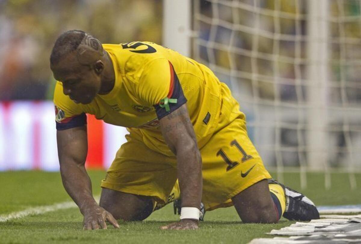 Christian "Chucho" Benitez reacts after missing a chance to score during a match between his America team and Cruz Azul in Mexico City.