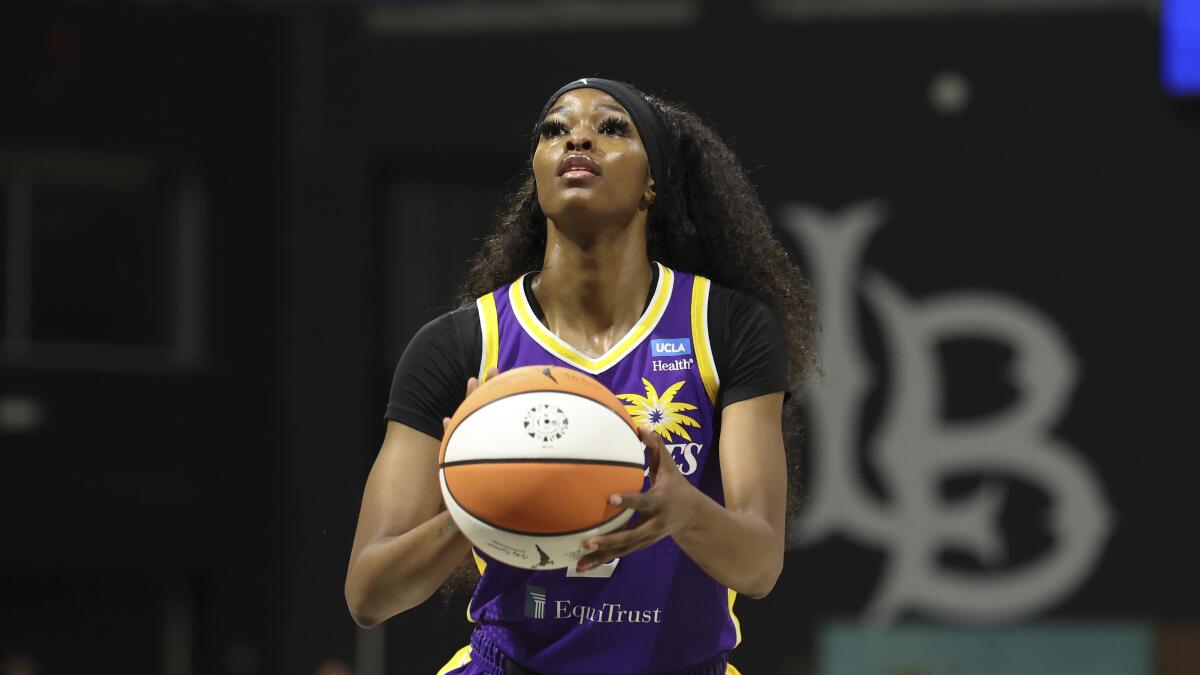Rickea Jackson's 19 points can't save Sparks from loss to Lynx - Los Angeles Times