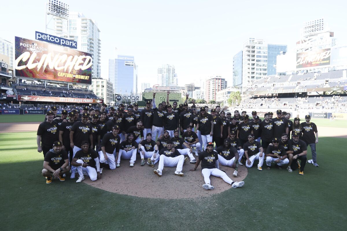 Padres clinch NL wildcard spot during 21 loss to White Sox The San Diego UnionTribune