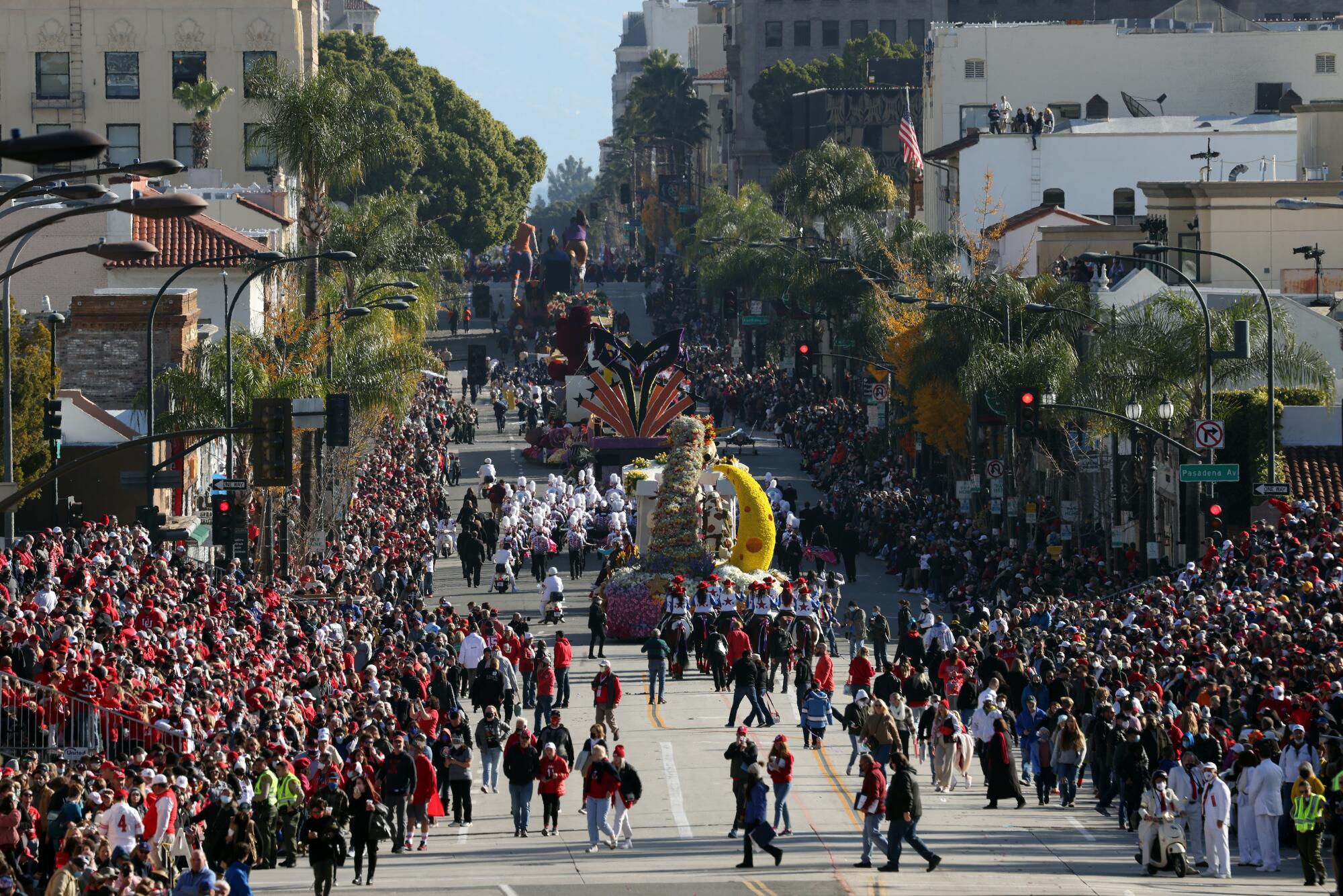 The crowd in Pasadena.