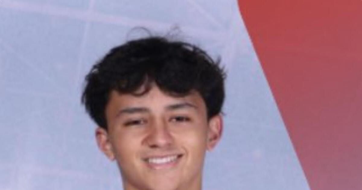 Prep talk: Oxnard’s Marcos Ramirez sets example on and off the court Prep talk: Oxnard’s Marcos Ramirez sets example on and off the court