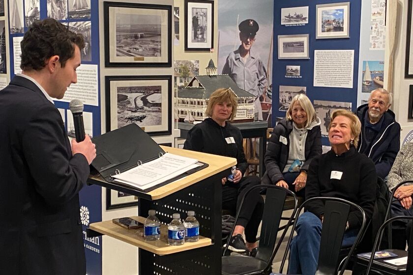 Jim Byron speaks to the Balboa Island Museum crowd about “American Civics 101."