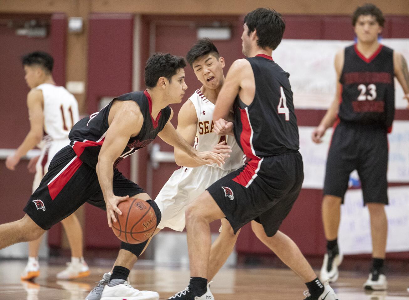 Photo Gallery: Ocean View vs. Murrieta Valley in boys’ basketball