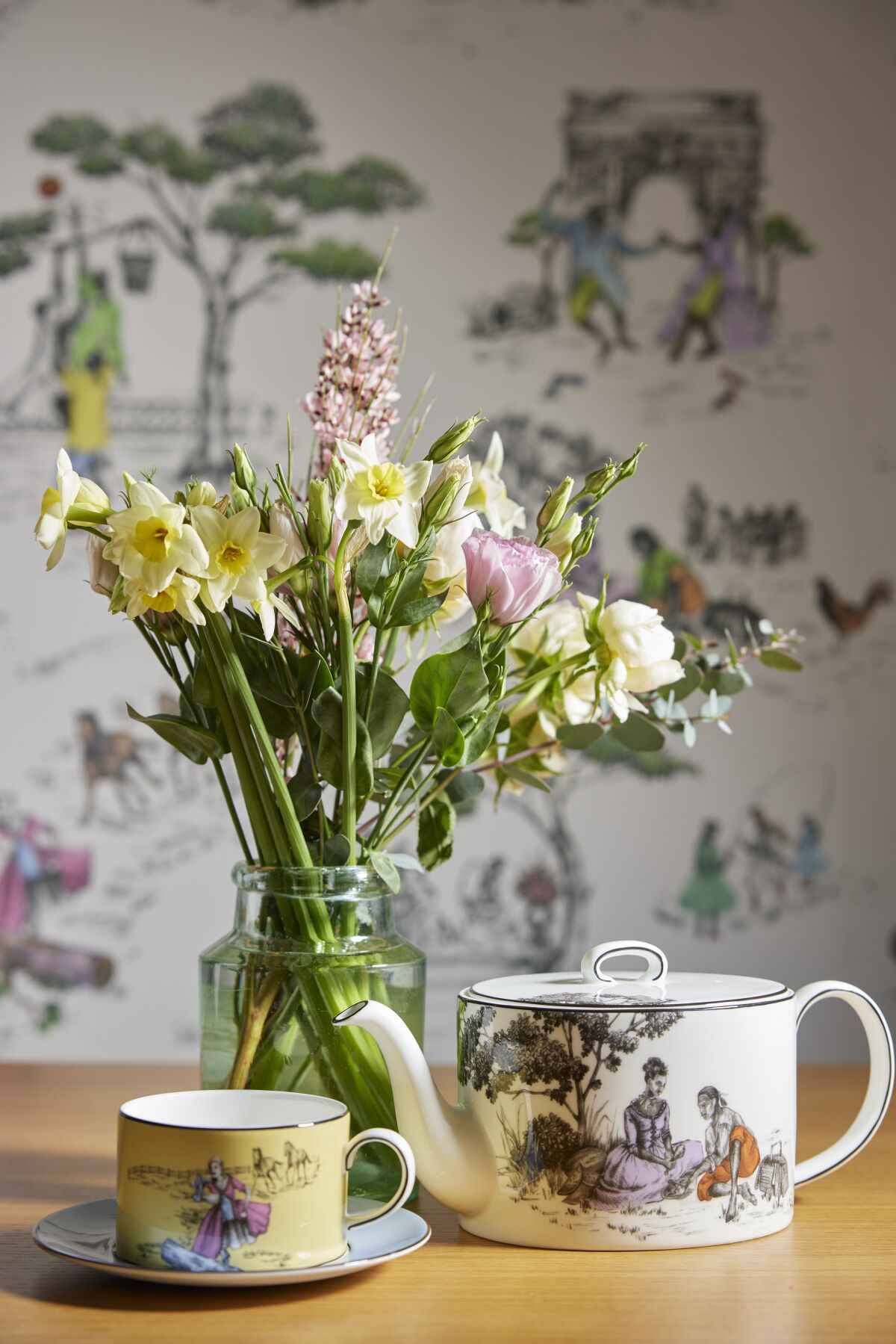China designed by Sheila Bridges in collaboration with pottery company Wedgwood, at Veronica Chambers’ home in London.